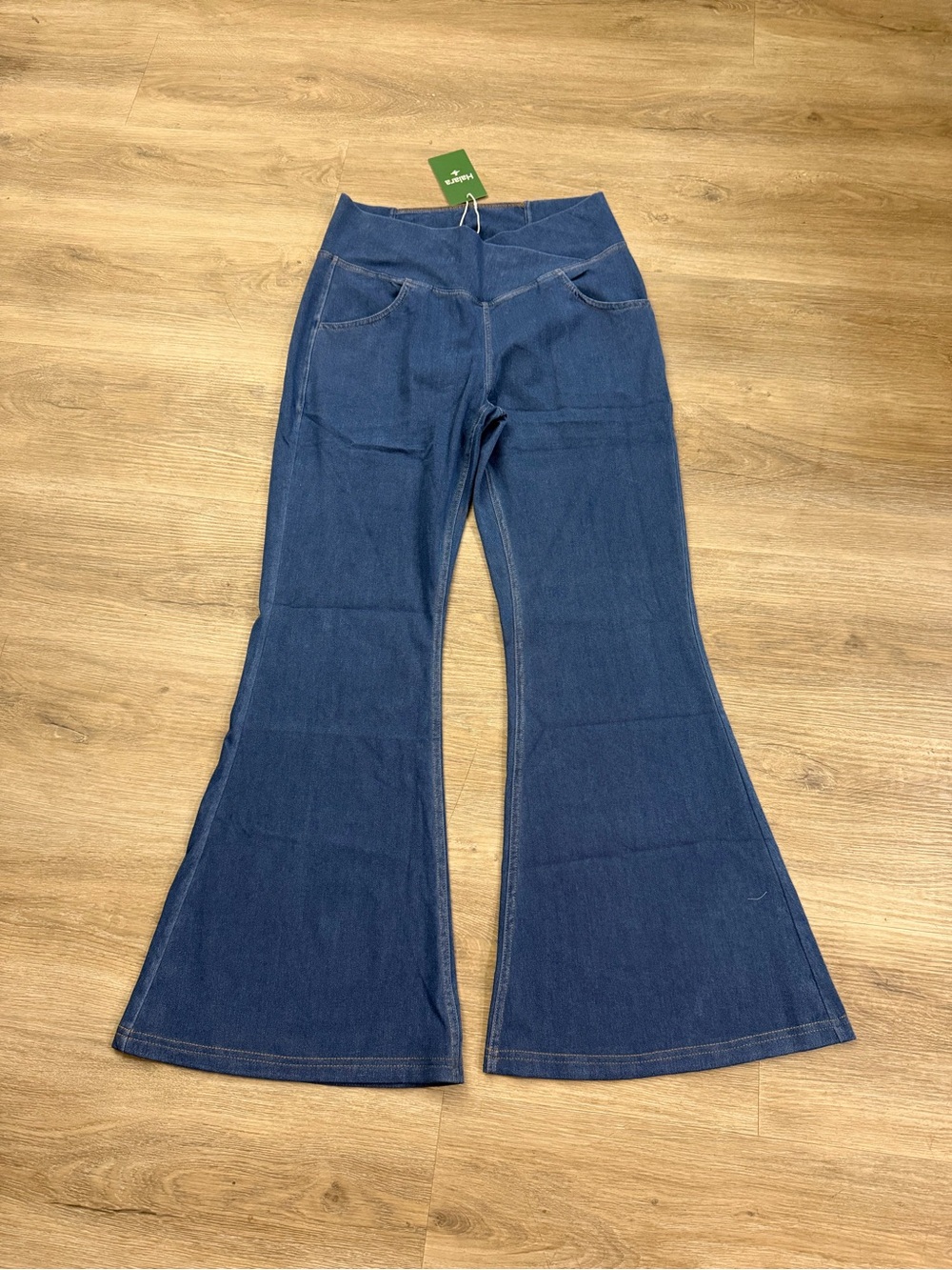 New Halara Crossover Flare Jeans Women’s M Blue High Waist Stretch Denim #2 - Picture 1 of 3